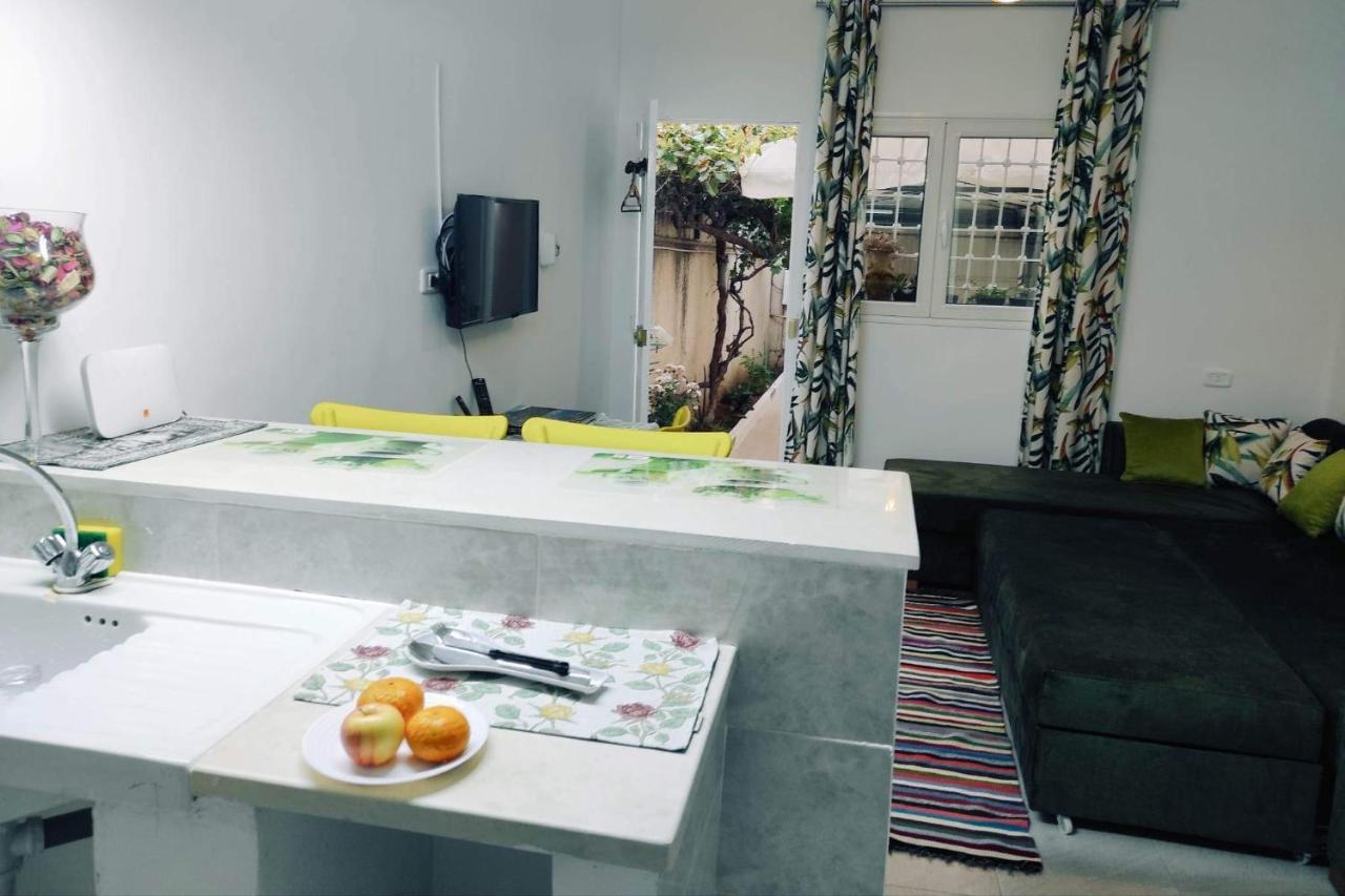 Studio, Cite La Gazelle ,Pas Jafar, Quartier Calme 10 Min De L'Aeroport Pres Du Technopark Eksteriør billede
